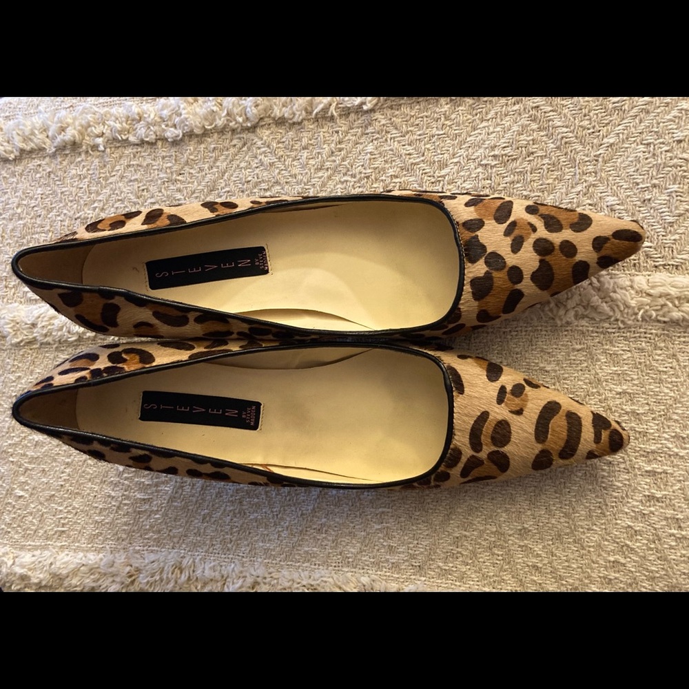 Steven Madden Leopard Leather Pointed Toe Pump